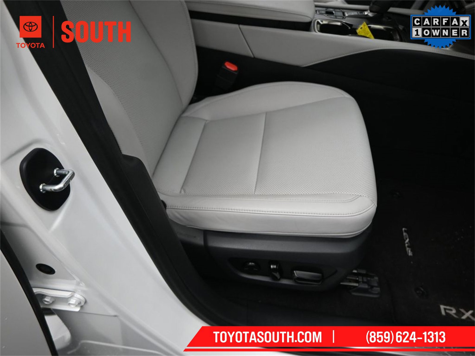 Used 2023 Lexus RX 350 Premium image 34