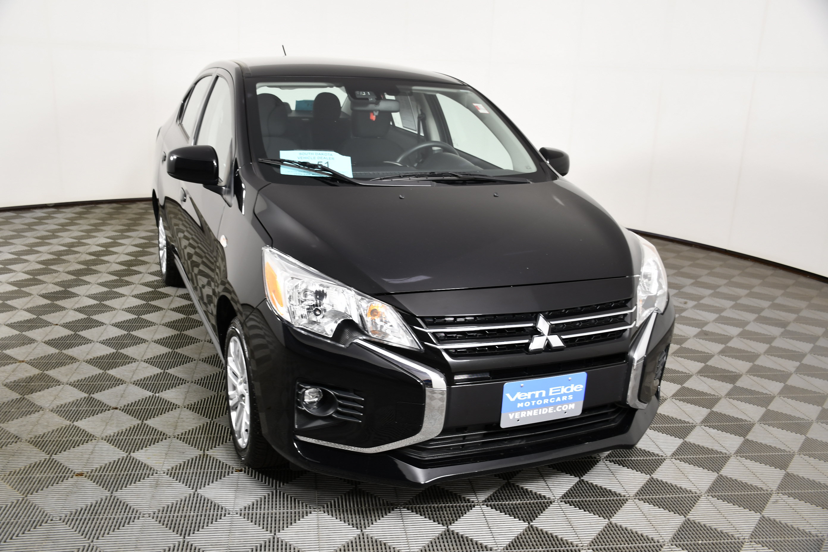 Used 2024 Mitsubishi Mirage G4 LE FWD image 3