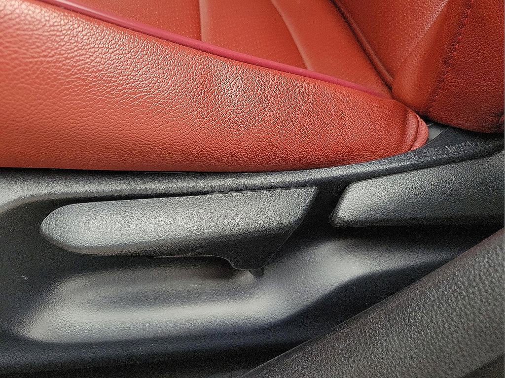 Used 2024 Toyota Corolla SE FWD image 15