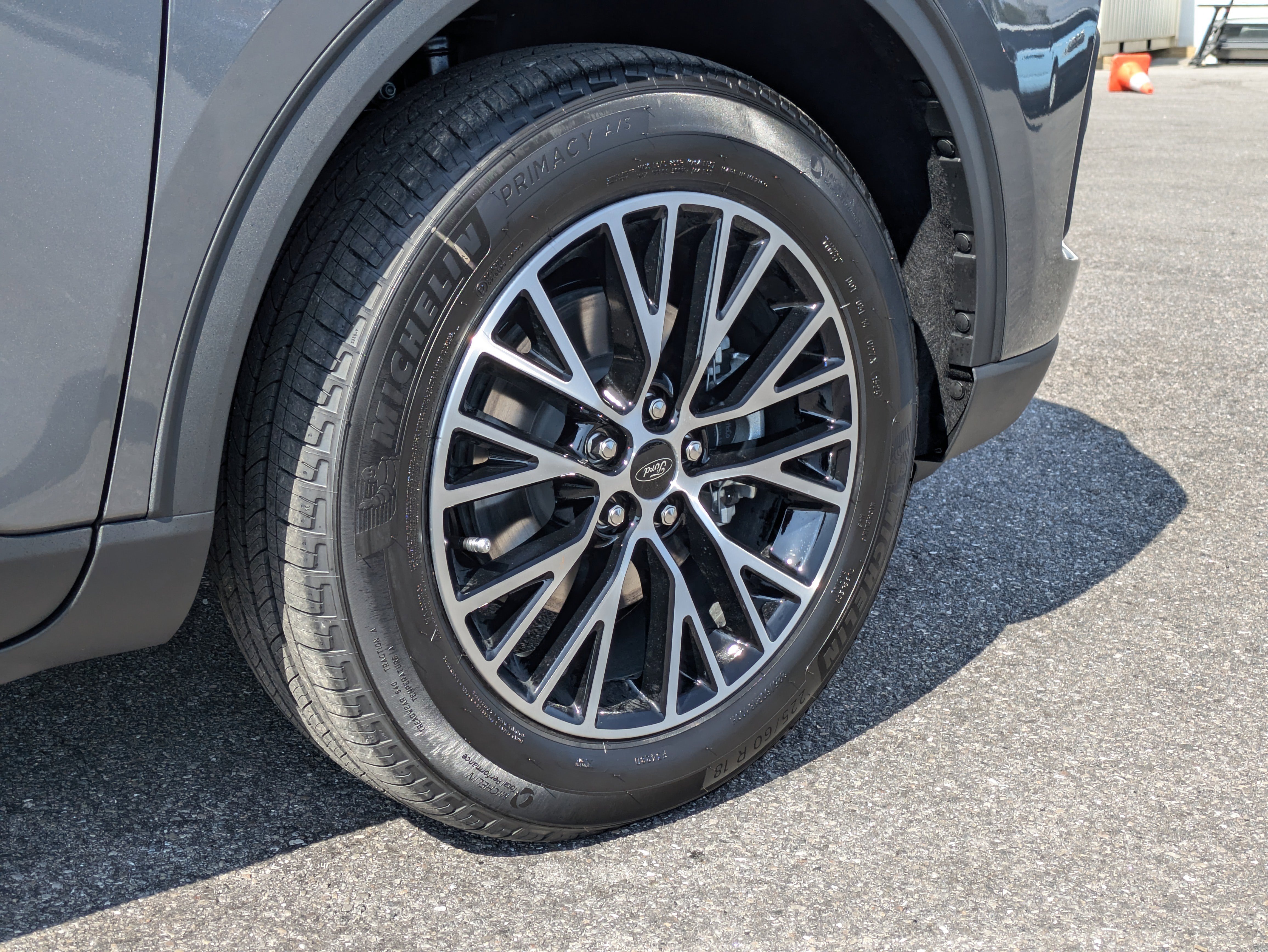 New 2025 Ford Escape SE image 13