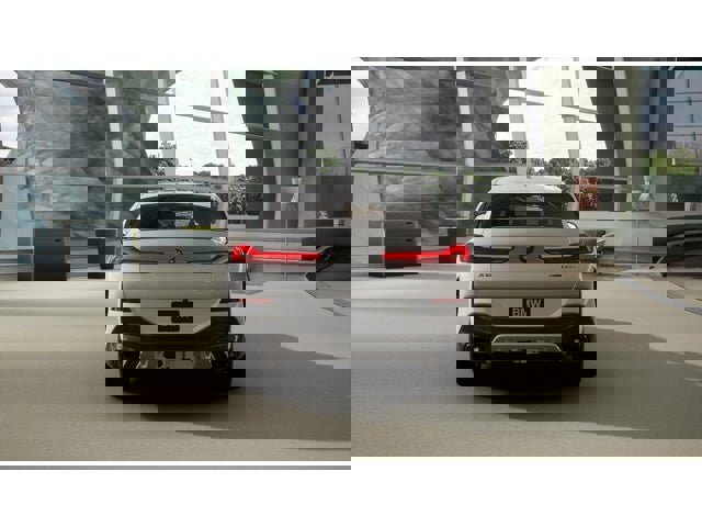 New 2027 BMW X6 xDrive40i image 5