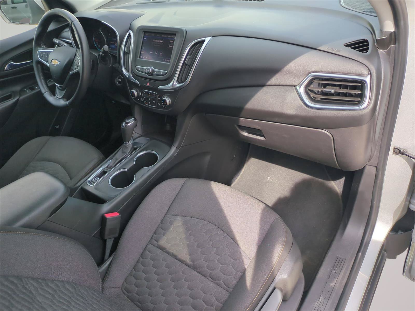 Used 2021 Chevrolet Equinox LT FWD image 35