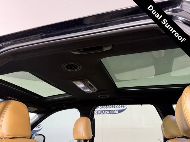 Used 2020 Kia Telluride SX w/ Towing Package image 9