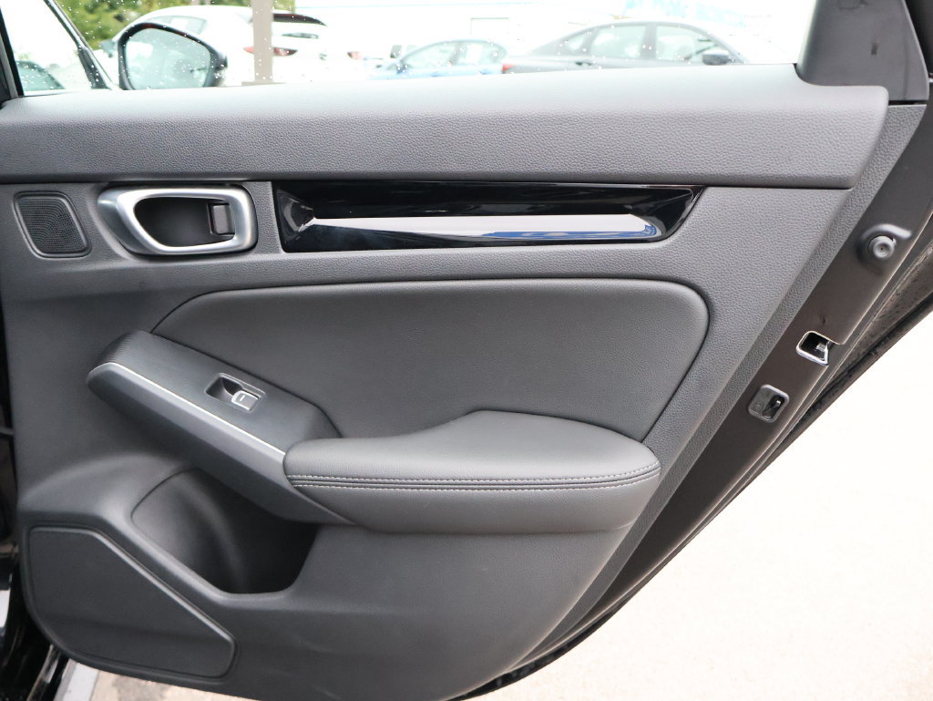 Certified 2024 Honda Civic Sport Touring image 14
