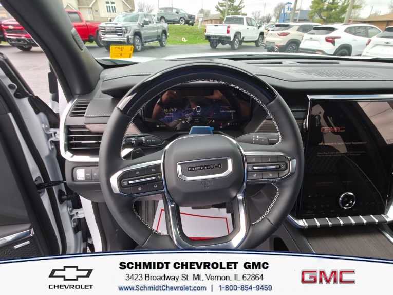 New 2026 GMC Acadia Denali w/ Super Cruise Package image 17