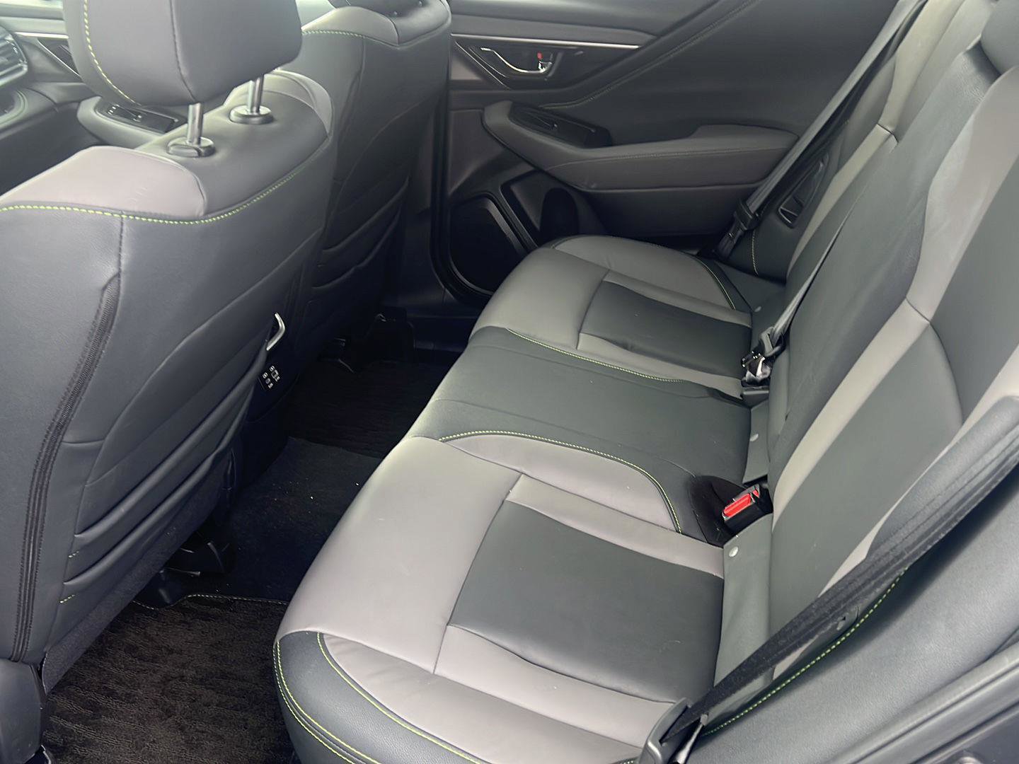 Used 2025 Subaru Outback Onyx Edition AWD/4WD image 15