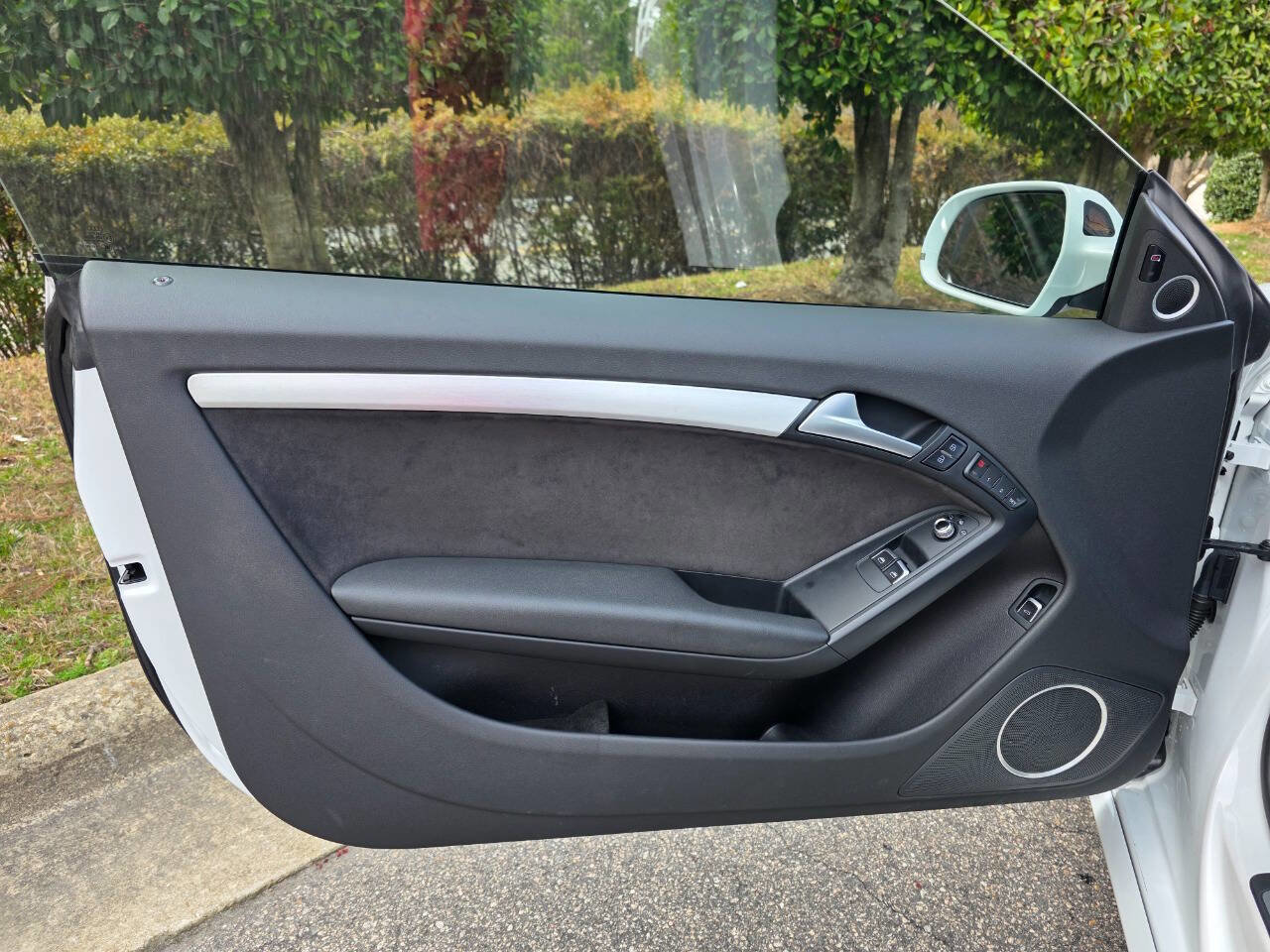 Used 2013 Audi A5 2.0T Prestige image 9