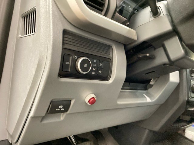New 2025 Ford F550 4x4 Regular Cab Super Duty image 12