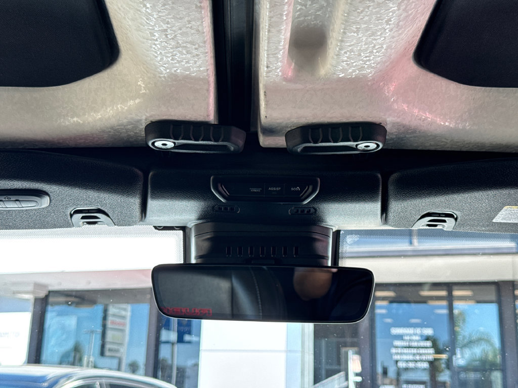 Used 2019 Jeep Wrangler Unlimited Rubicon AWD/4WD image 24