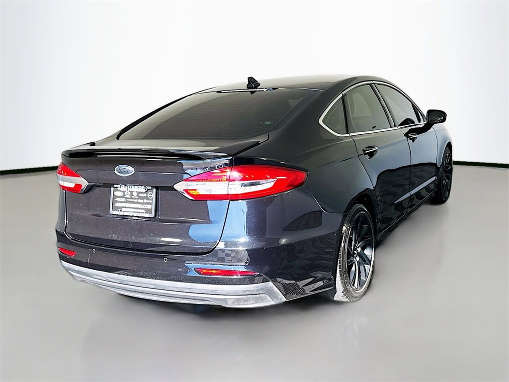 Used 2019 Ford Fusion Titanium image 7