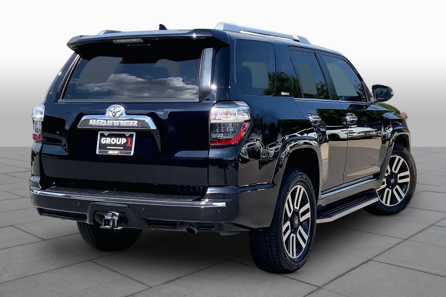 Used 2018 Toyota 4Runner Limited AWD/4WD image 13