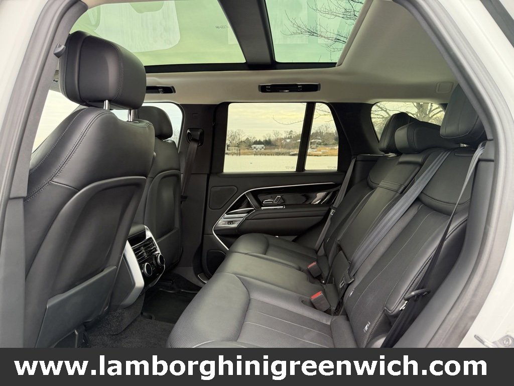 Used 2022 Land Rover Range Rover SE image 42
