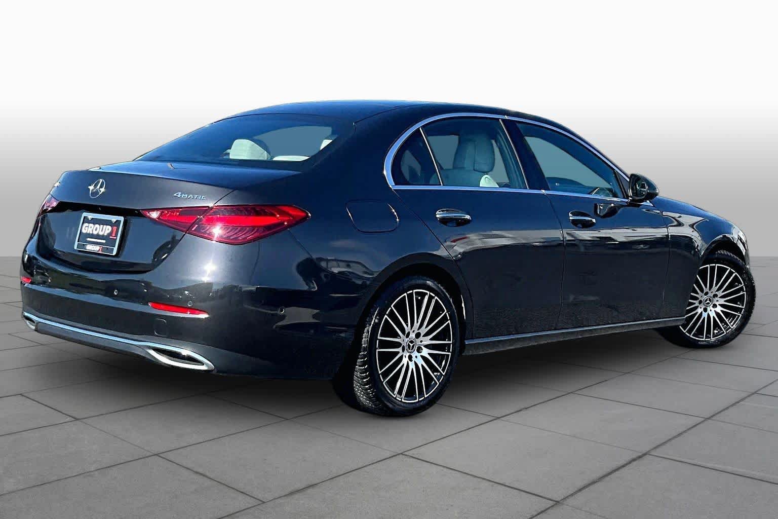 Used 2024 Mercedes-Benz C 300 4MATIC Sedan image 12
