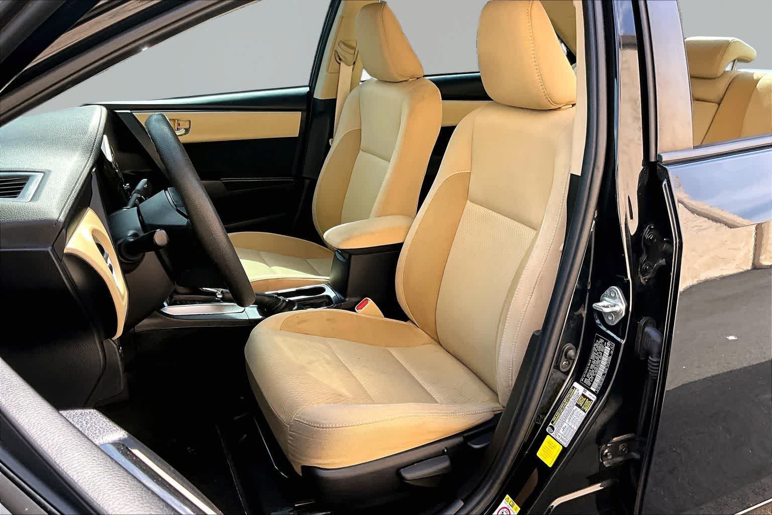 Certified 2019 Toyota Corolla LE FWD image 8