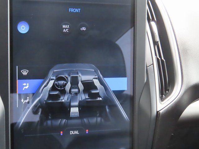 Used 2023 Ford Edge SEL image 34