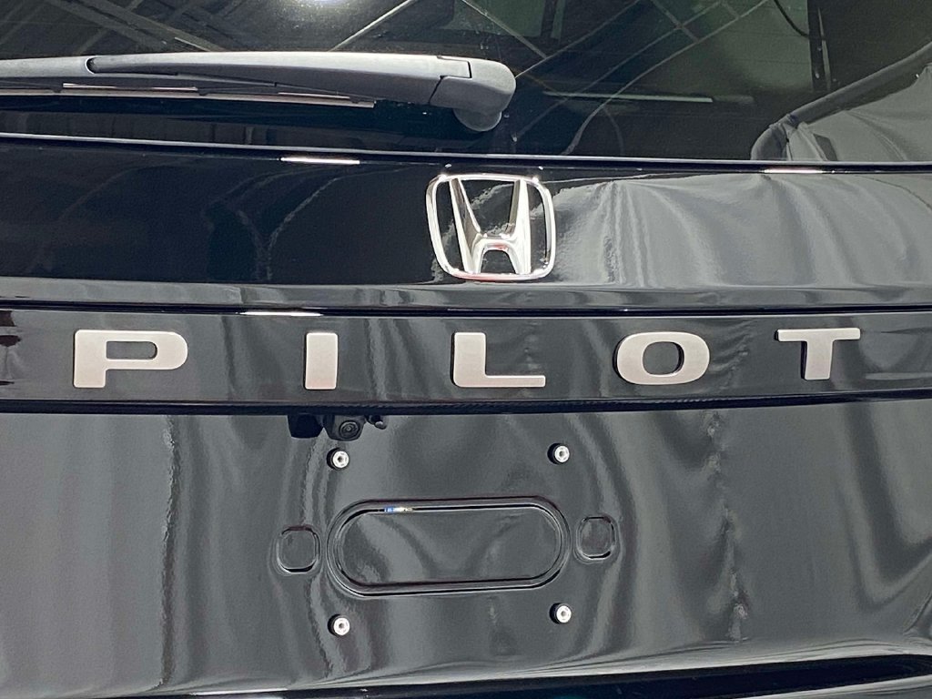 New 2026 Honda Pilot EX-L image 8