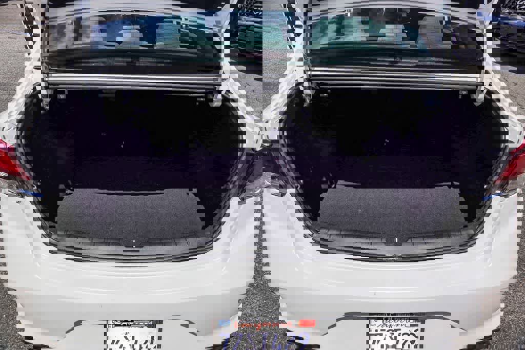 Used 2018 Hyundai Sonata SE w/ Cargo Package FWD image 25