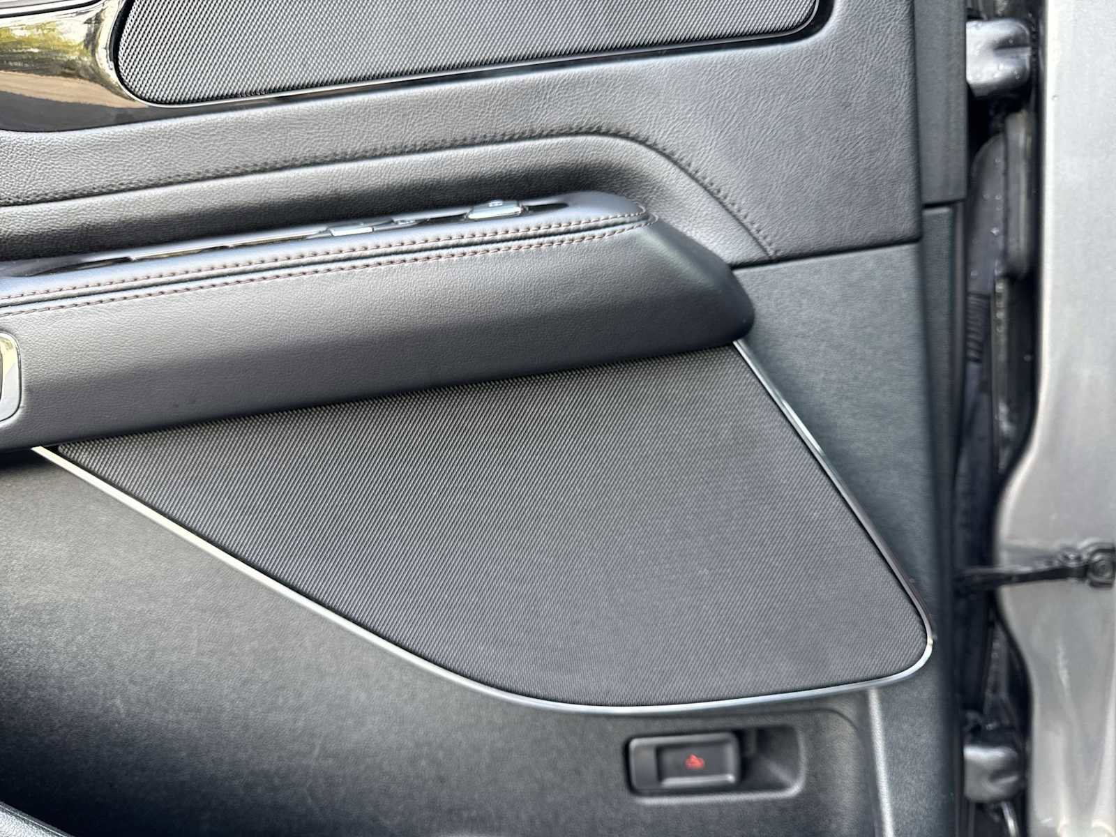 Used 2023 Lincoln Aviator Reserve AWD/4WD image 29