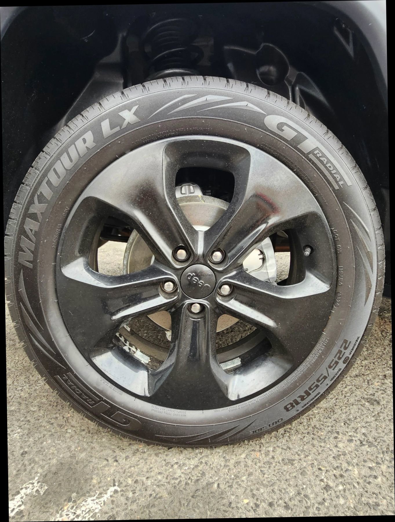 Used 2019 Jeep Compass Latitude image 32