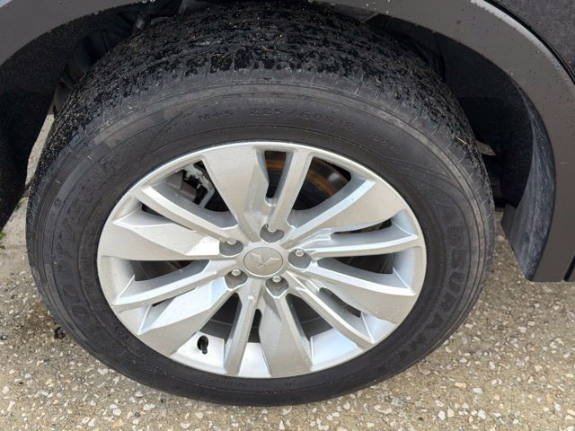 Used 2025 Mitsubishi Outlander ES FWD image 10