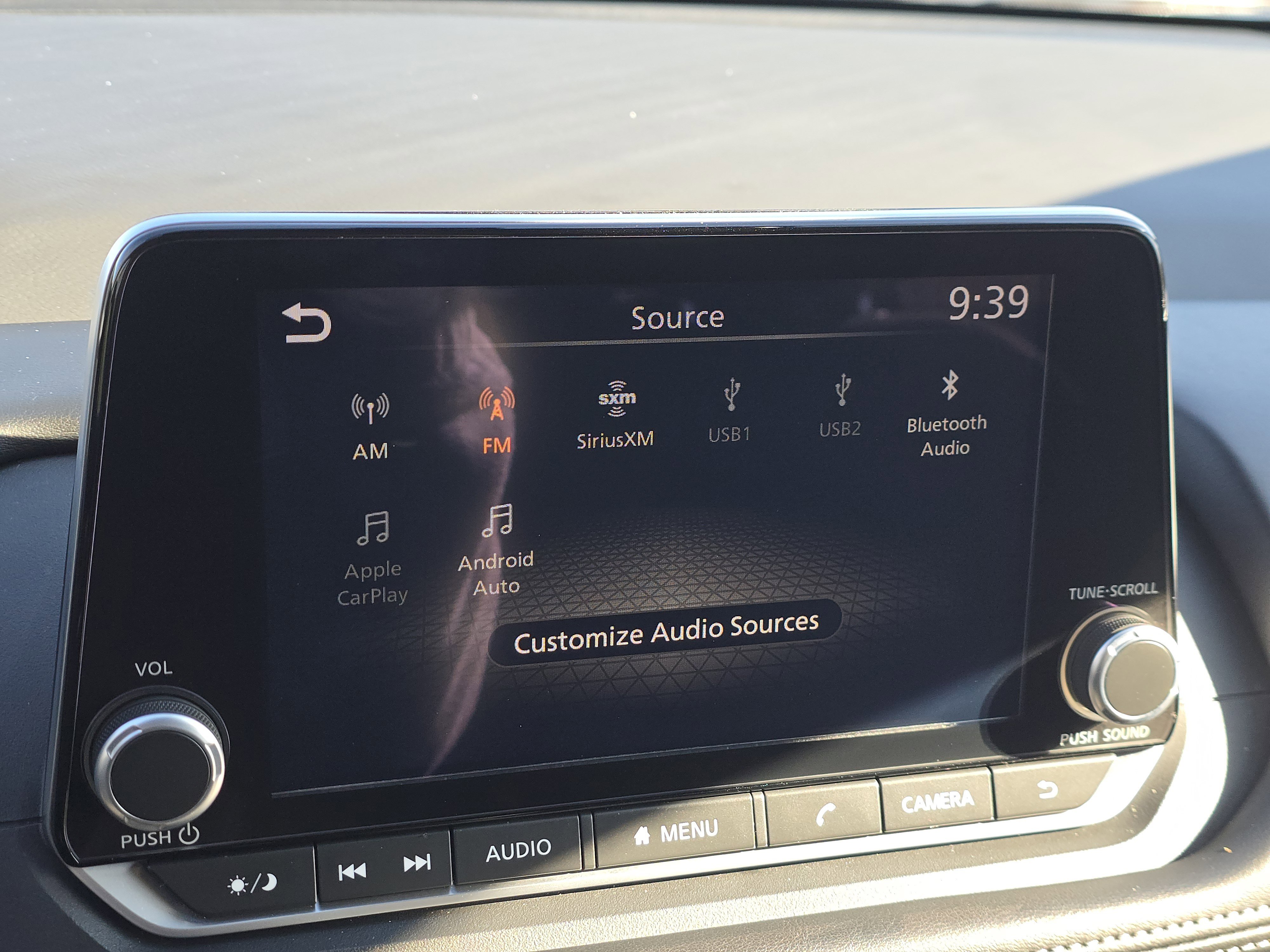 Used 2024 Nissan Rogue SV image 12