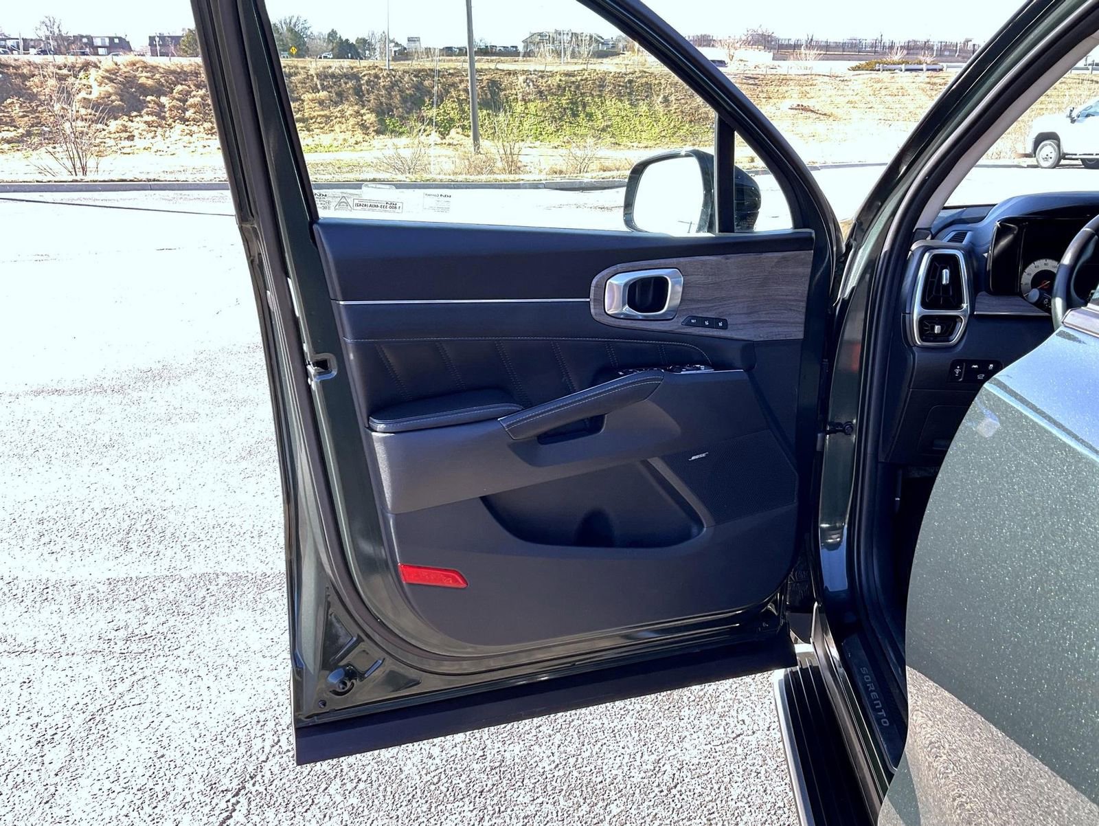 Used 2023 Kia Sorento SX Prestige image 9