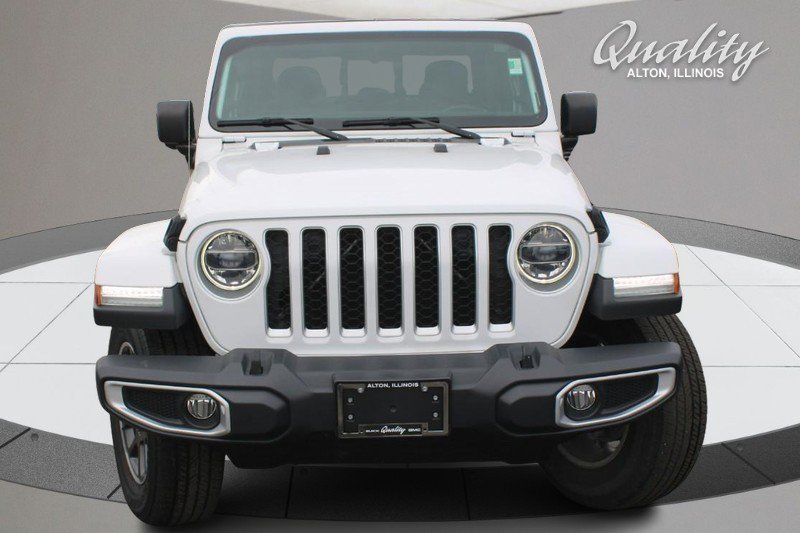 Used 2020 Jeep Gladiator Overland w/ LED Lighting Group image 11