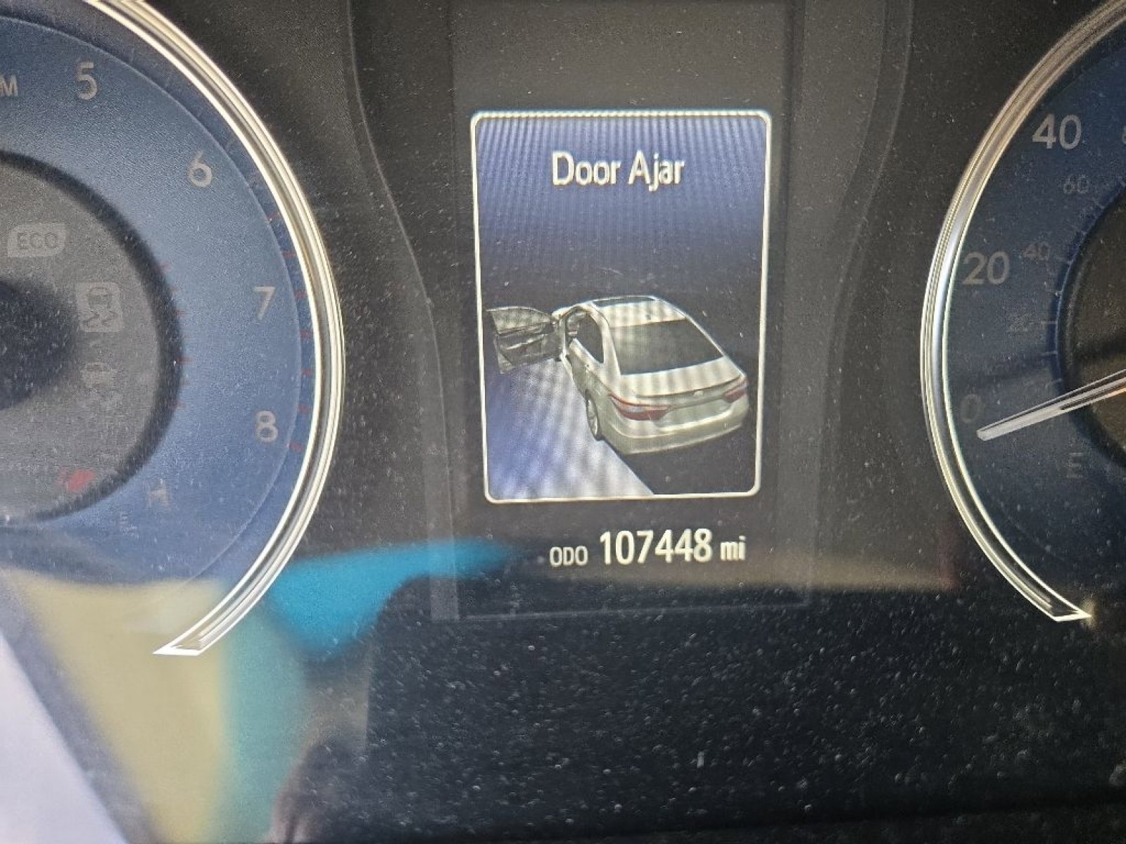 Used 2017 Toyota Camry LE FWD image 9