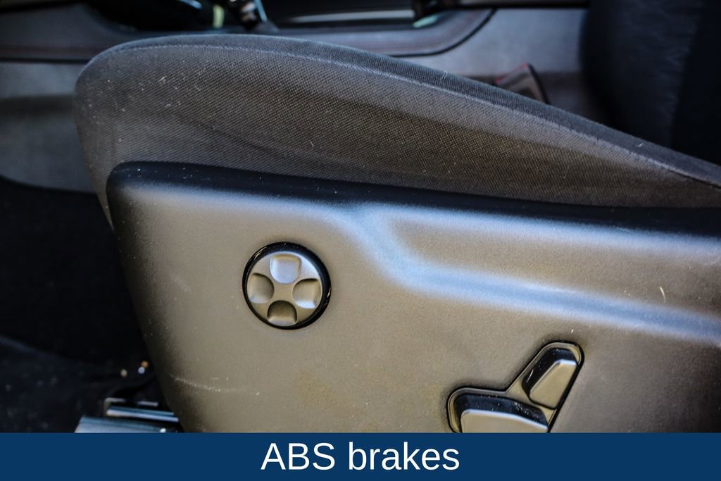 Used 2025 Dodge Durango GT w/ Blacktop Package image 11