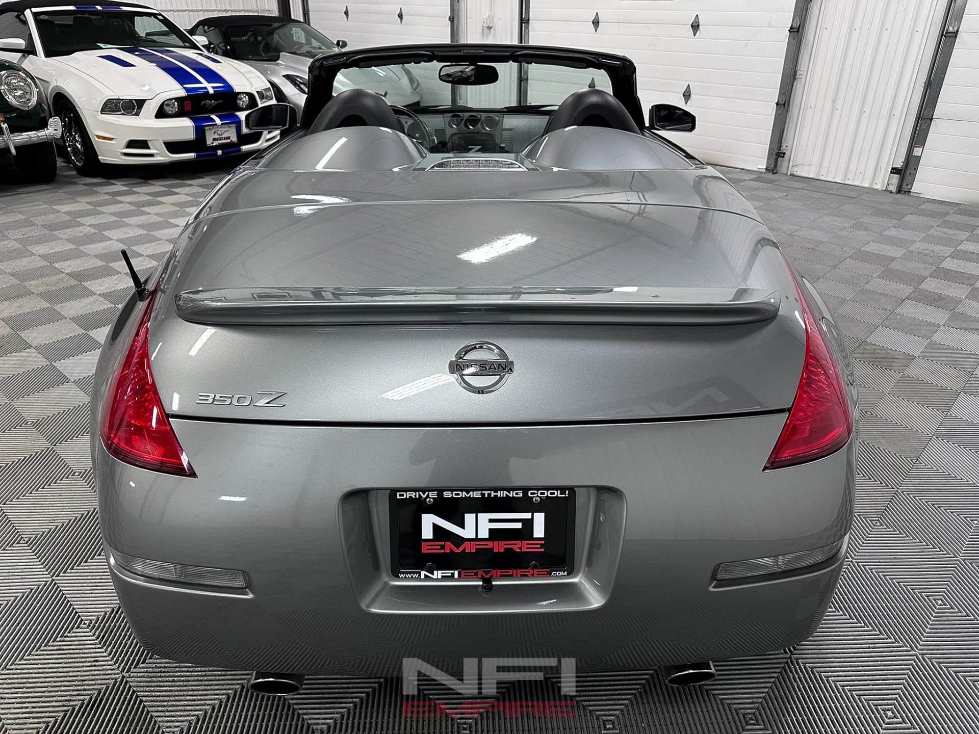 Used 2004 Nissan 350Z Touring image 11