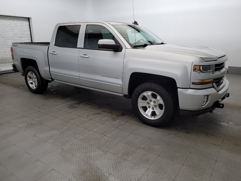 Used 2018 Chevrolet Silverado 1500 LT w/ All Star Edition image 11