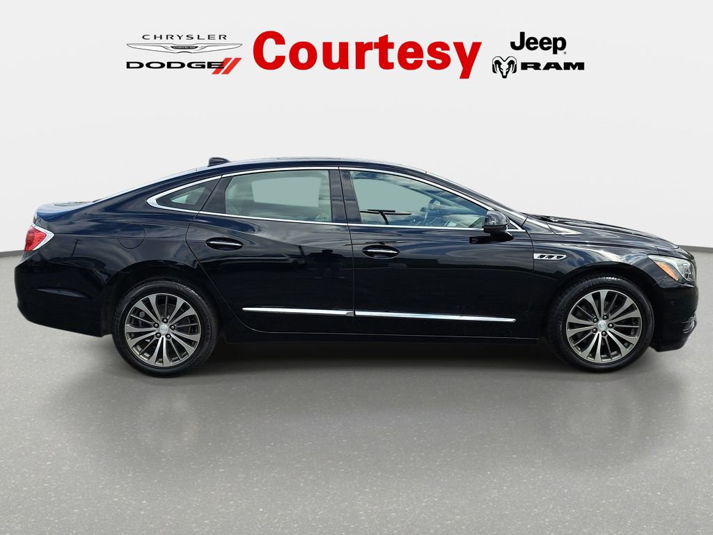 Used 2019 Buick LaCrosse Premium w/ Driver Confidence Package II AWD/4WD image 10