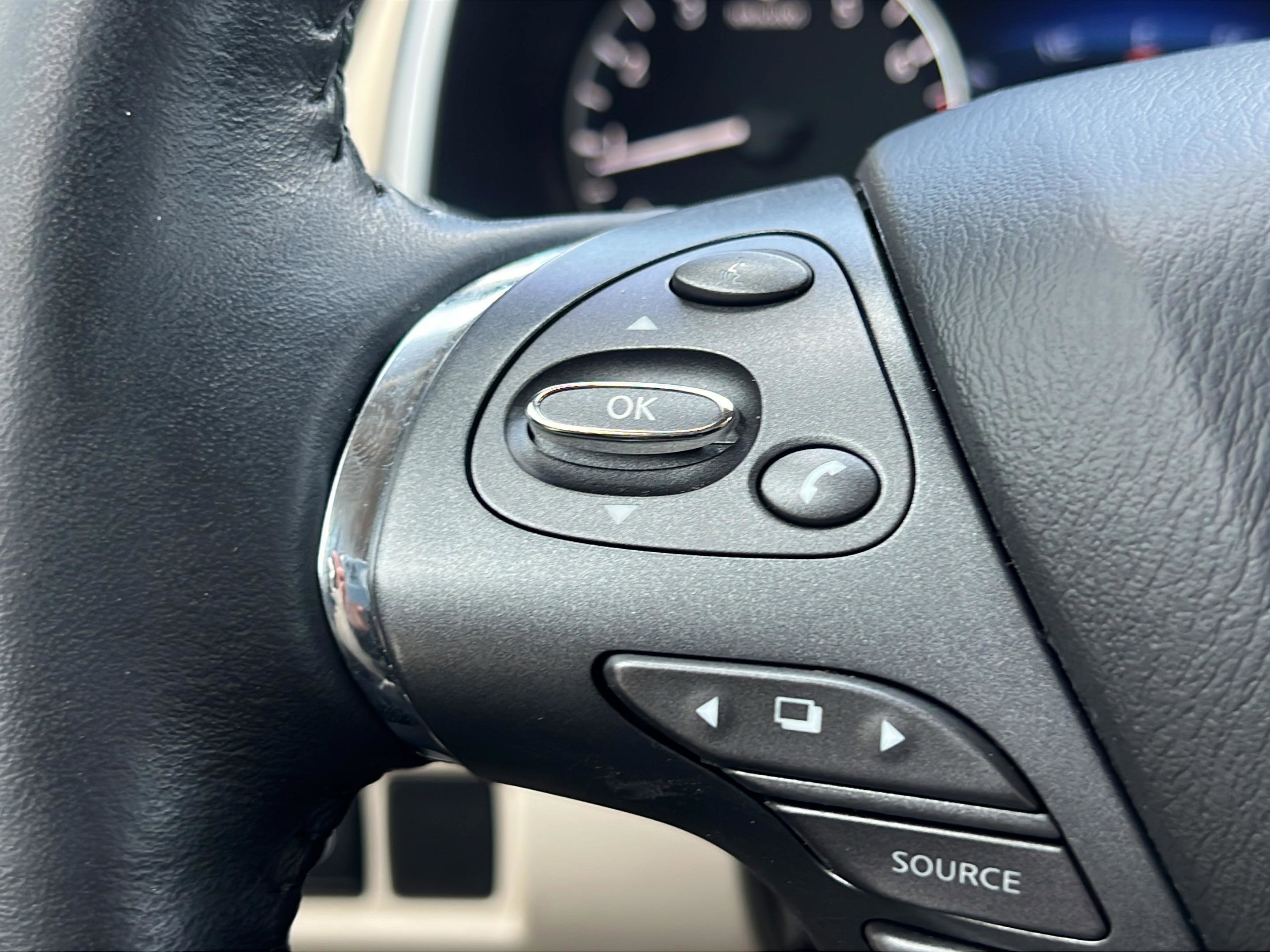 Used 2024 Nissan Murano Platinum AWD/4WD image 21