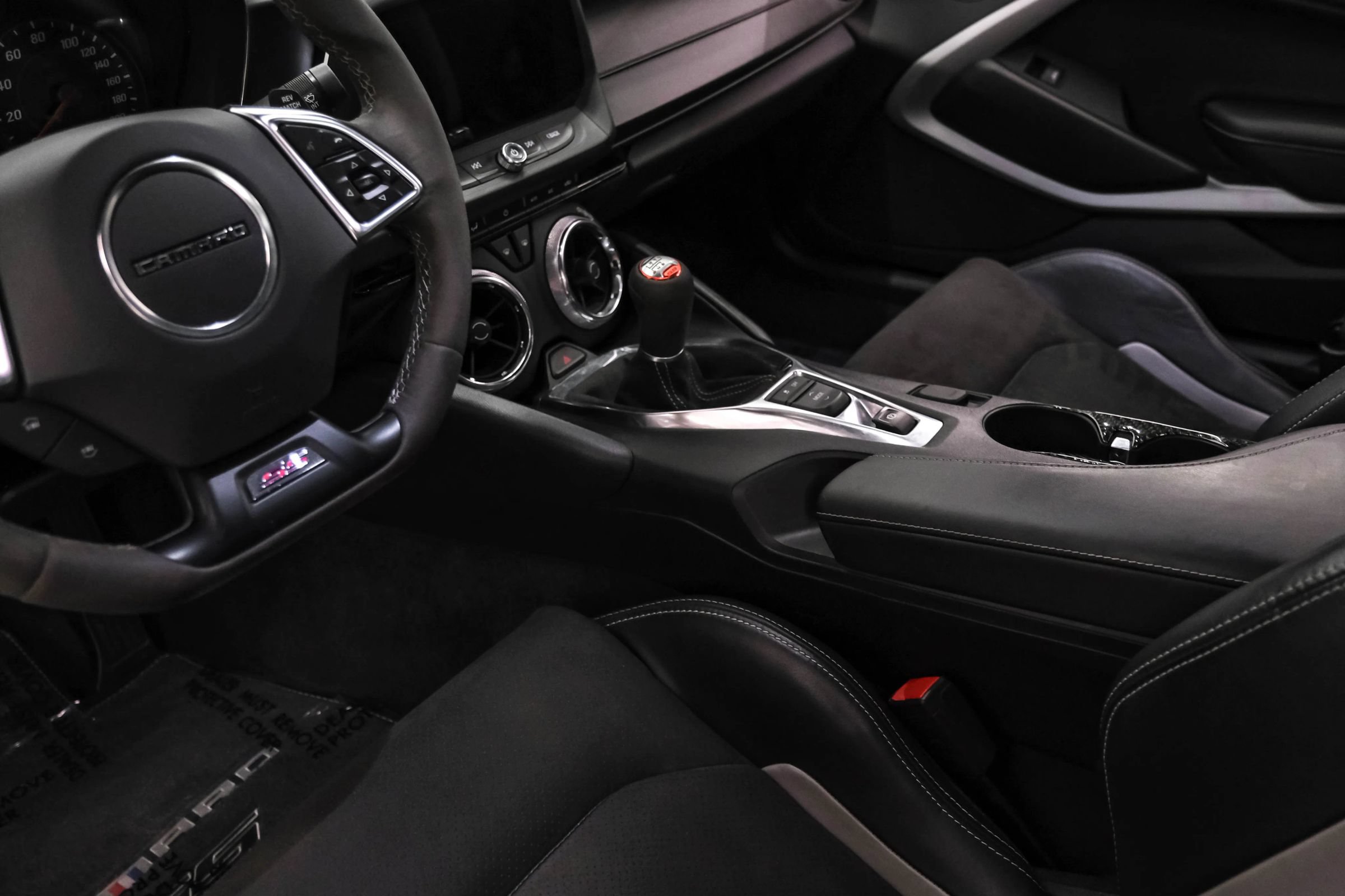 Used 2019 Chevrolet Camaro SS RWD image 22