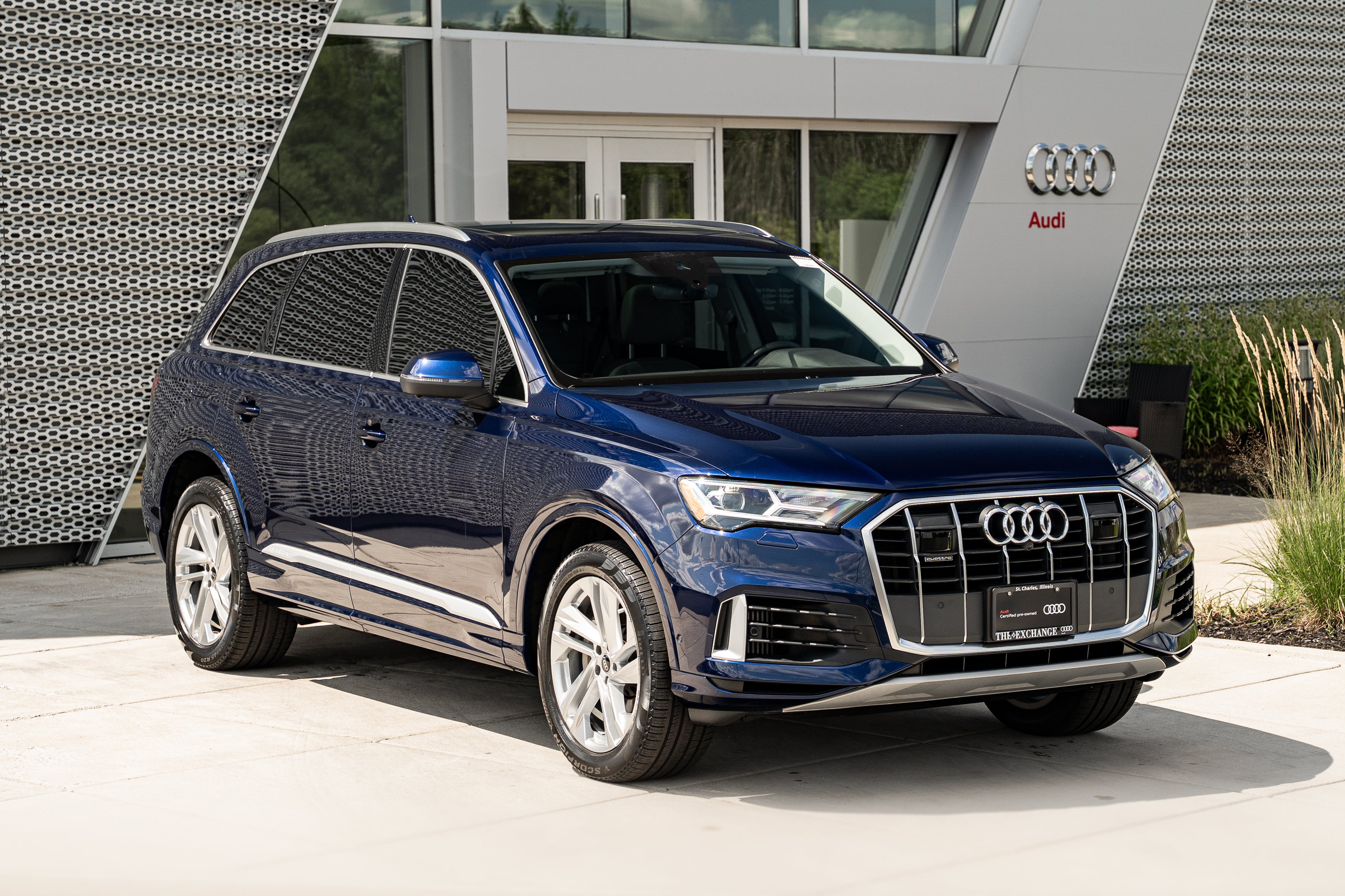 Certified 2022 Audi Q7 3.0T Premium Plus AWD/4WD image 2