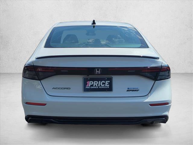 Used 2025 Honda Accord Sport image 6