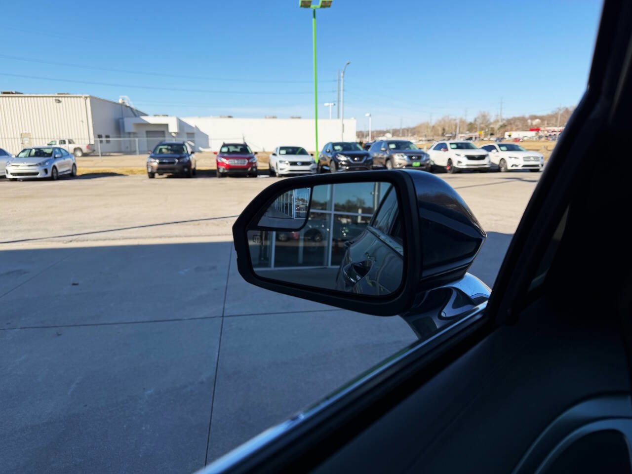 Used 2017 Lincoln MKZ Premiere image 20