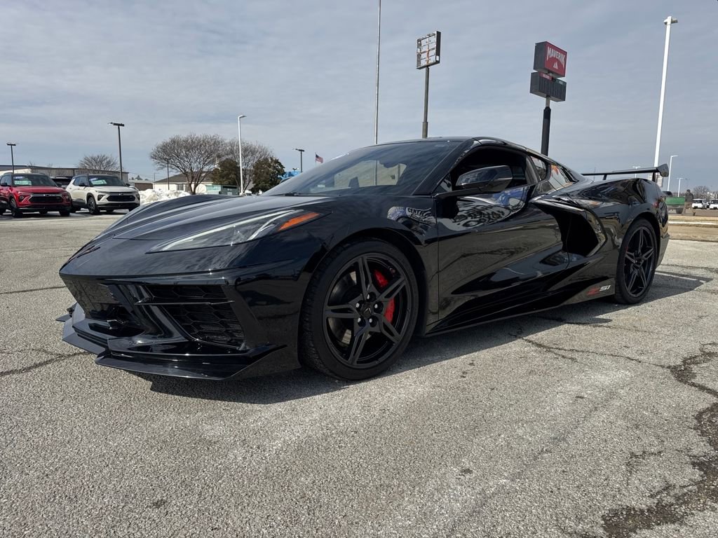 Used 2020 Chevrolet Corvette Stingray Preferred Cpe w/ 2LT Preferred Equipment Group image 3