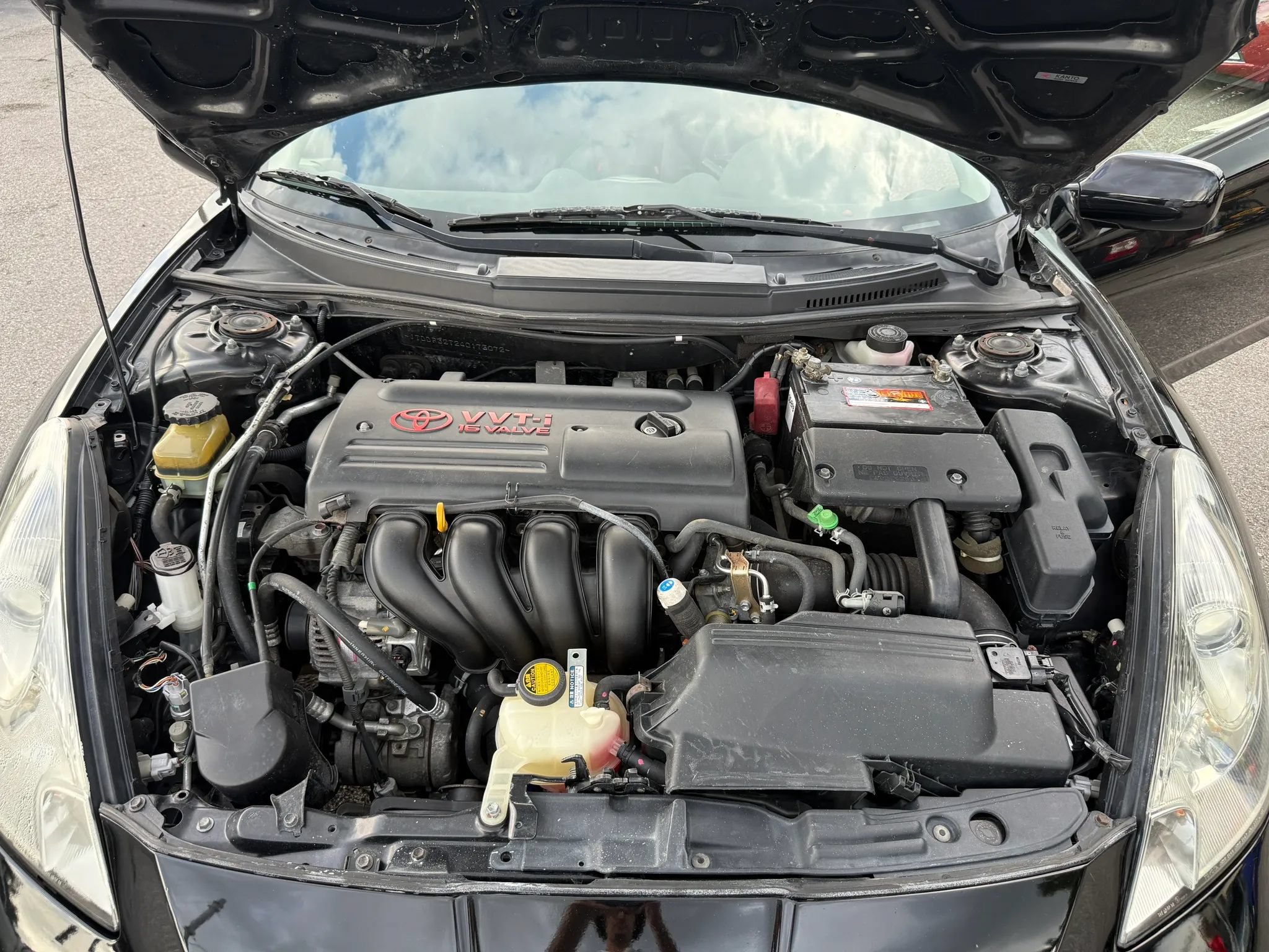 Used 2004 Toyota Celica GT FWD image 21