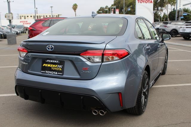 Certified 2025 Toyota Corolla SE FWD image 17