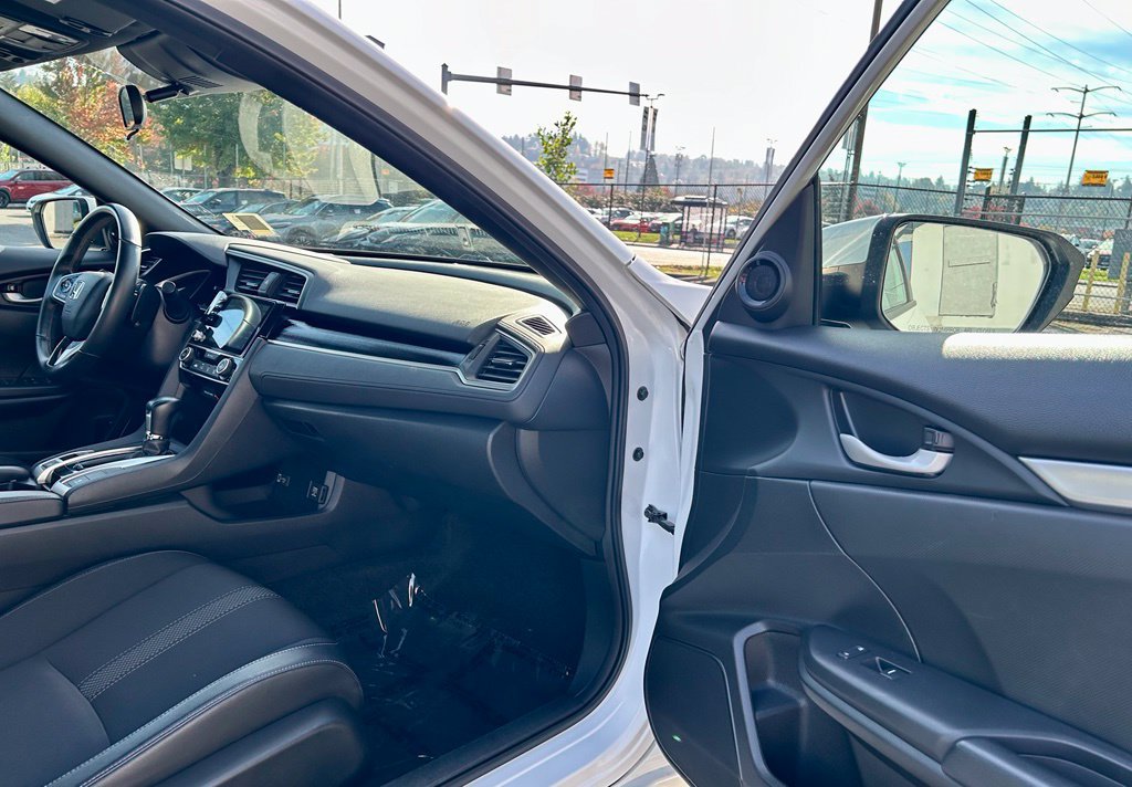 Used 2019 Honda Civic Sport image 14