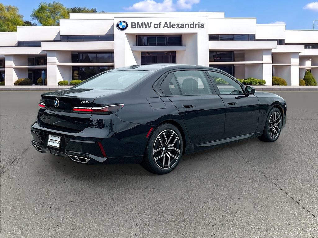 New 2026 BMW 760i xDrive w/ Executive Package AWD/4WD image 7