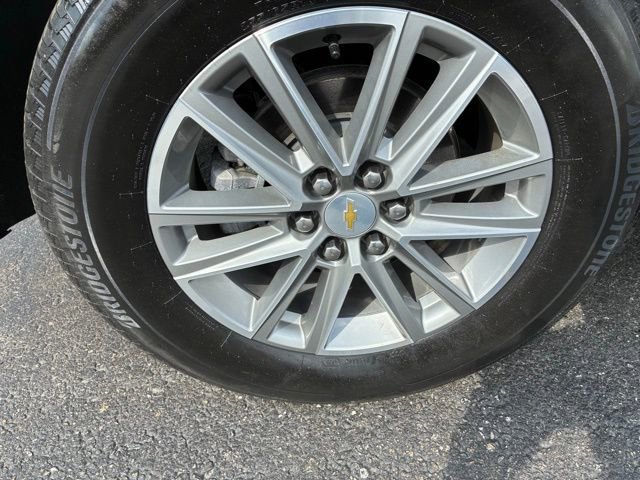 Used 2023 Chevrolet Traverse LT image 10