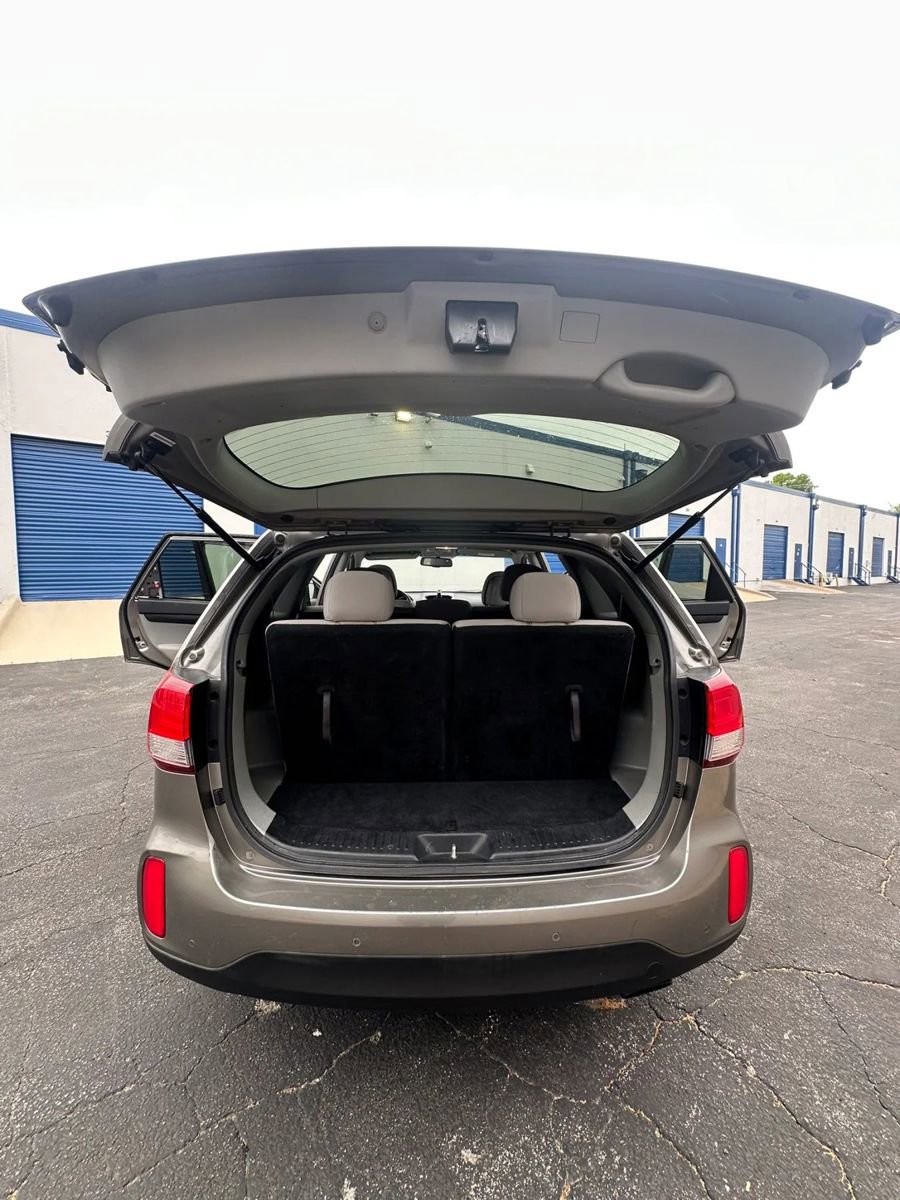 Used 2015 Kia Sorento LX AWD/4WD image 14
