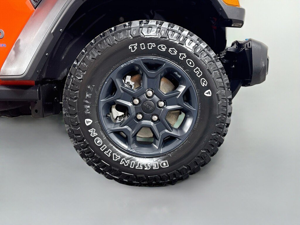 Used 2023 Jeep Wrangler Unlimited w/ Cold Weather Group AWD/4WD image 47