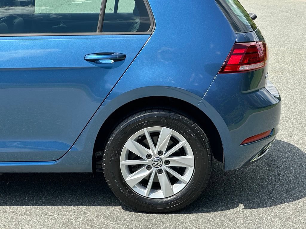 Used 2018 Volkswagen Golf S FWD image 35