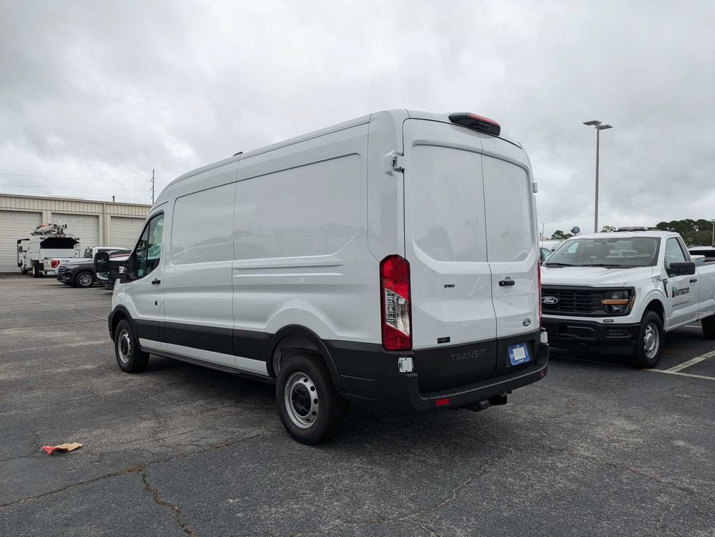 New 2027 Ford Transit 250 148 Medium Roof w/ Load Area Protection Package RWD image 6