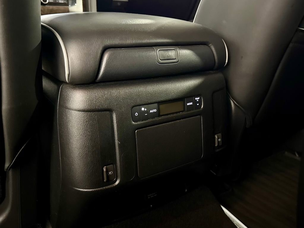 Used 2021 INFINITI QX80 Premium Select w/ All-Season Package image 30