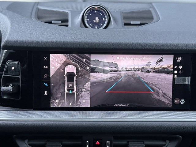 Used 2024 Porsche Cayenne Coupe image 28