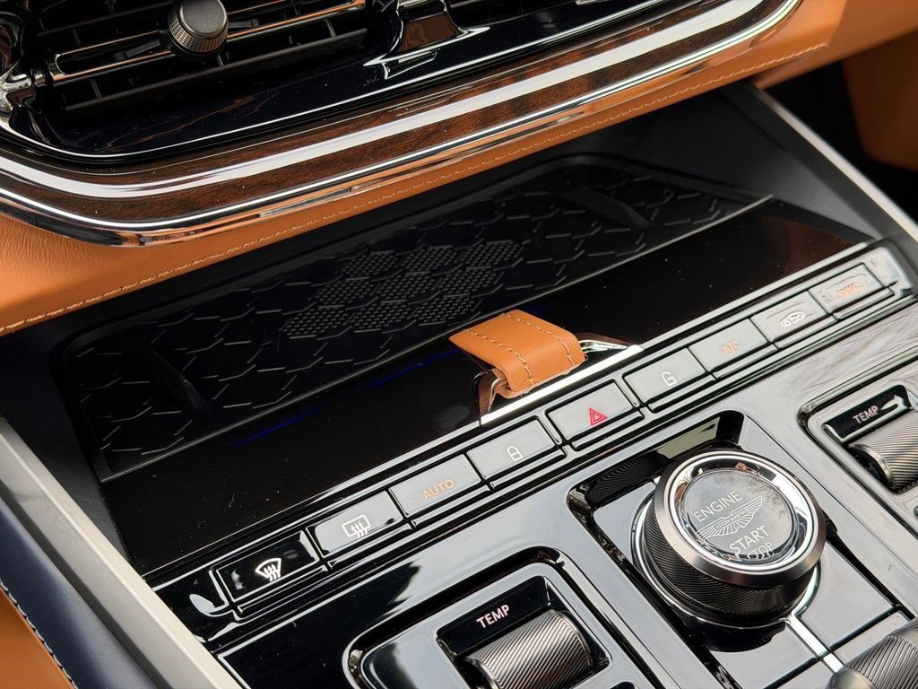 New 2026 Aston Martin DBX 707 AWD/4WD image 36